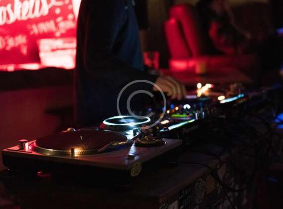 Image 43 Copyright Min 570x422